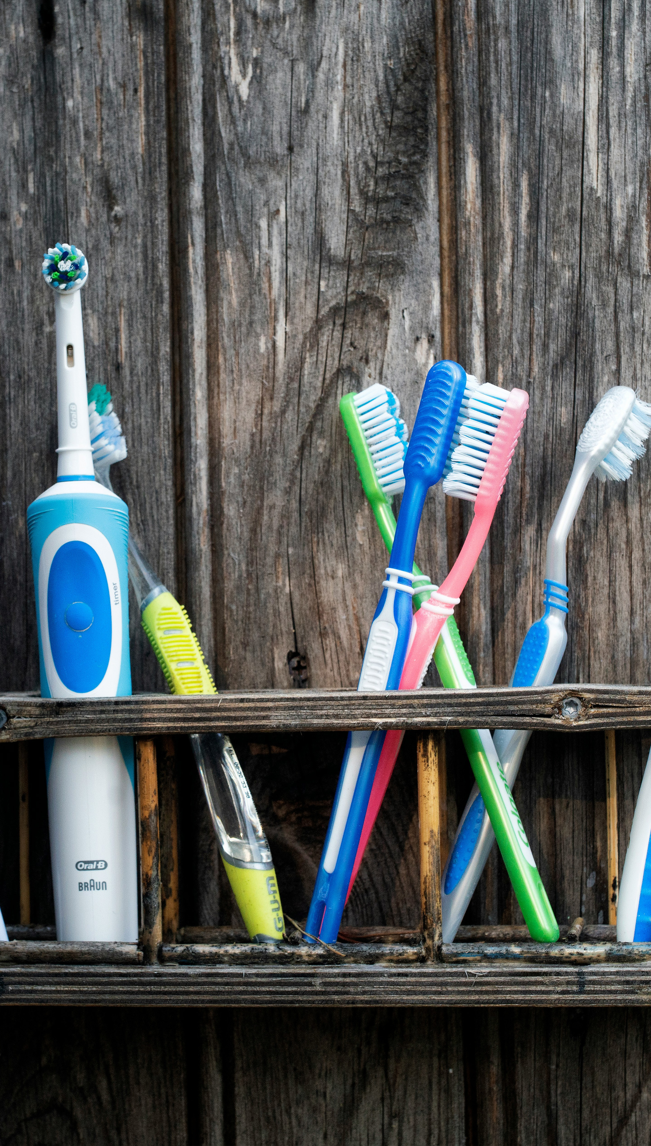 chi-ha-inventato-lo-spazzolino